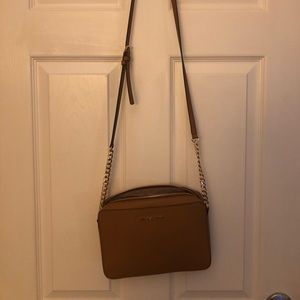 Michel Kors Crossbody Bag
